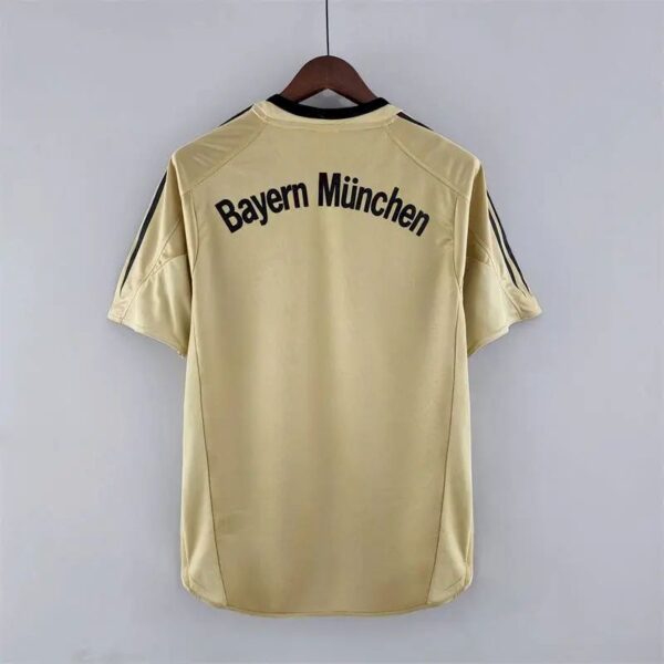 Bayern Munich 0405 Away Retro Jersey